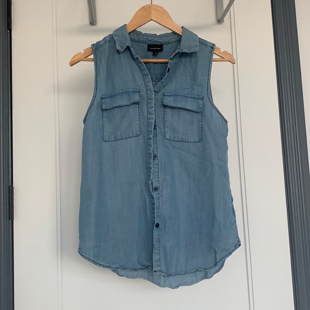 Denim chambray sleeveless shirt
